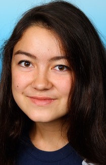 Jule Shigihara 2016 headshot